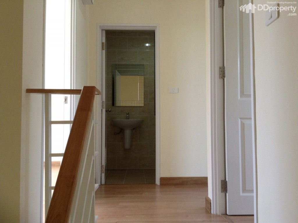 Golden Town Rattanathibet â Bangplup43-040